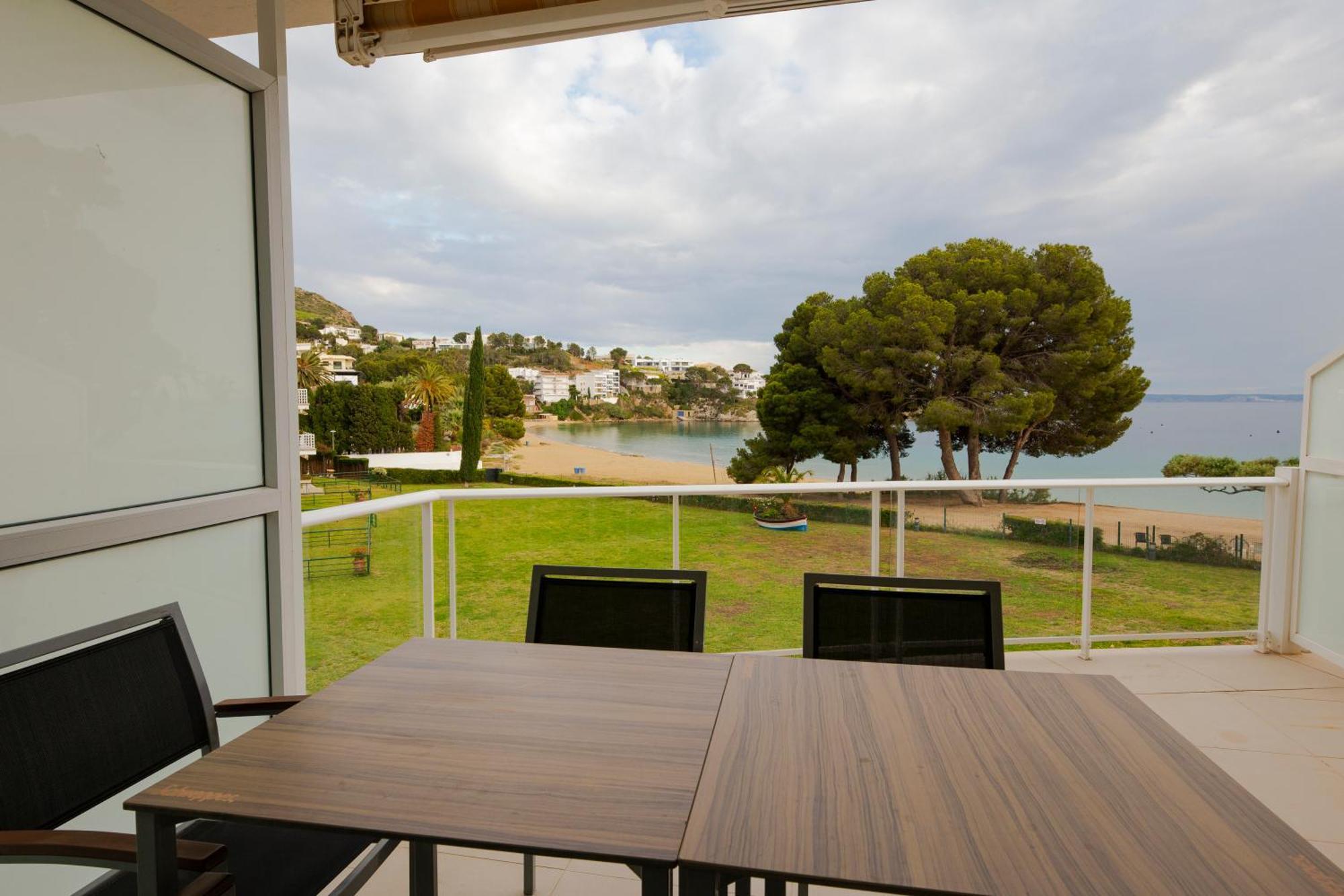 Apartamento Almadraba Roses Extérieur photo